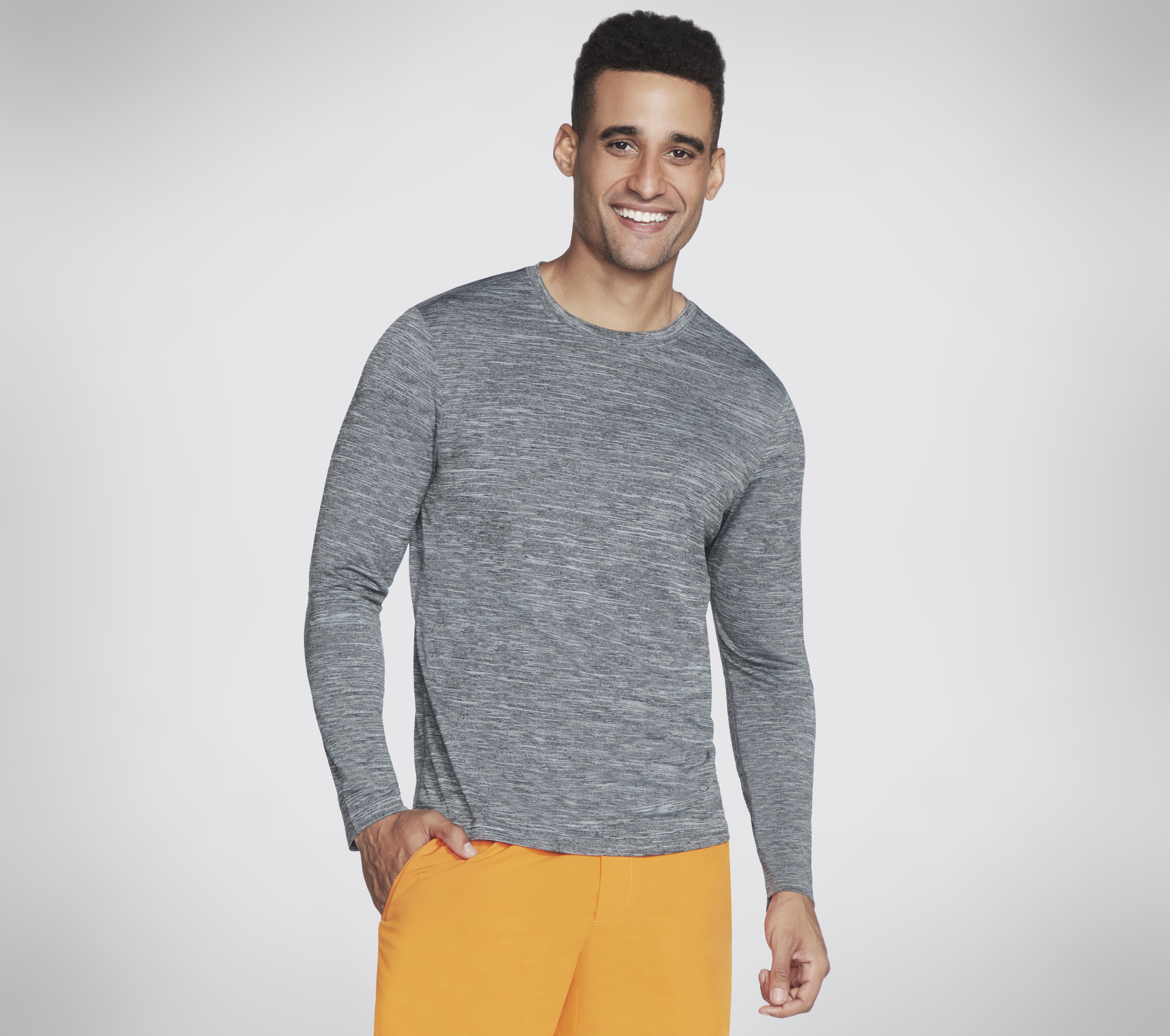 Skechers On The Road Long Sleeve en Gris Claro, talla 2XL, Vegan