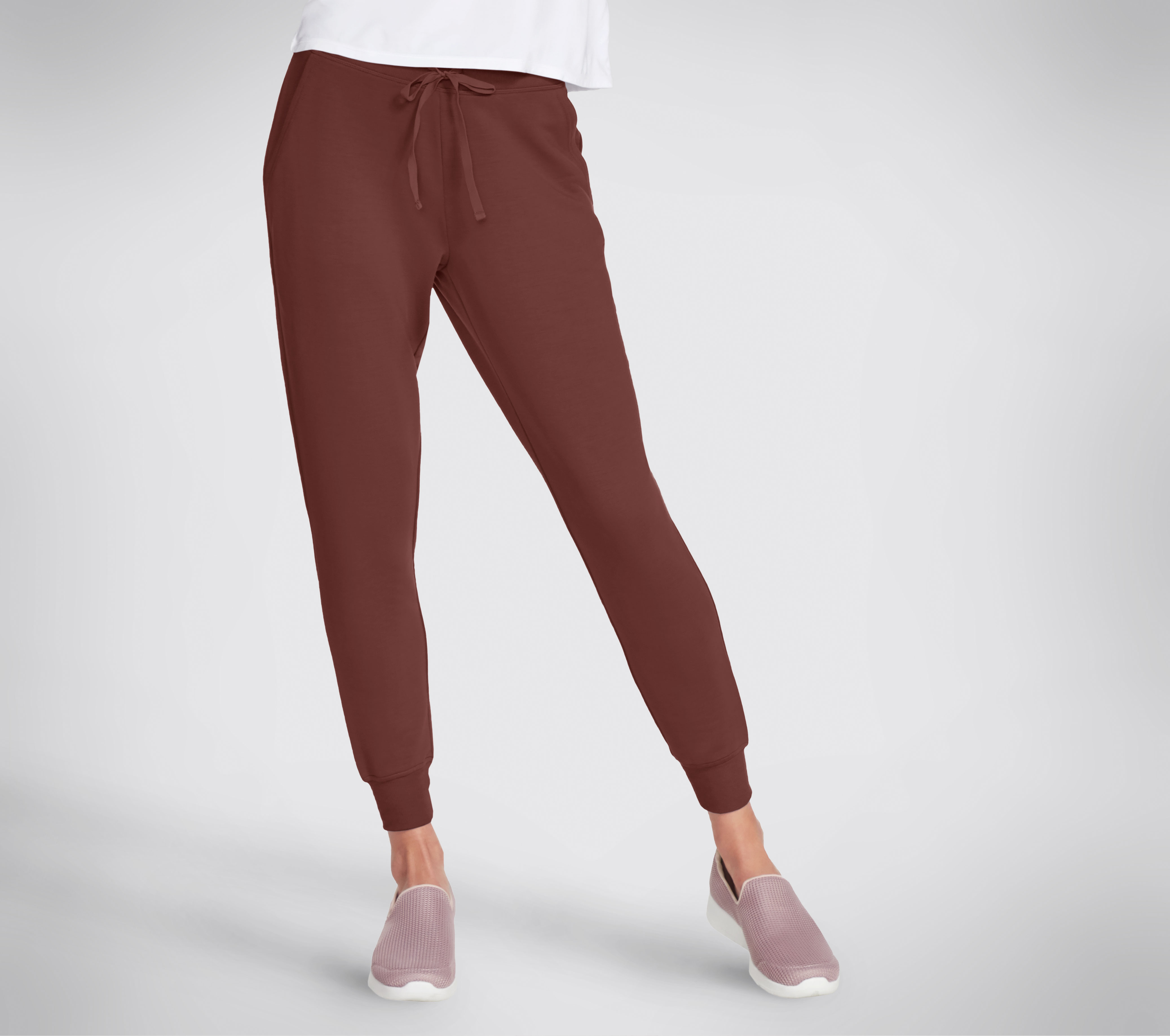 Skechers SKECHLUXE Restful pantalones jogger en Borgoña/Marrón, talla Pequeña