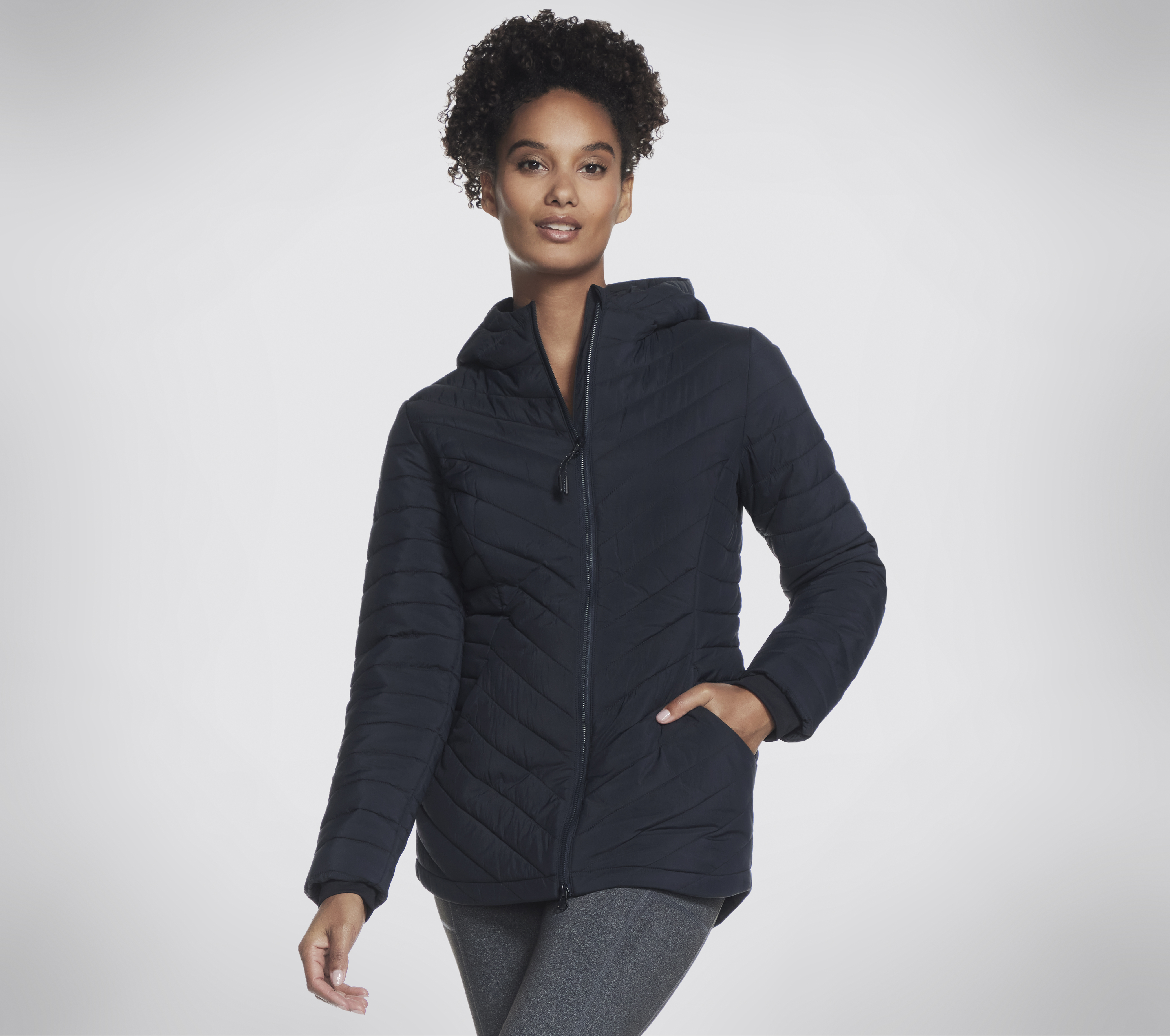 Skechers GO SHIELD Everyday Parka en Negro, talla XS