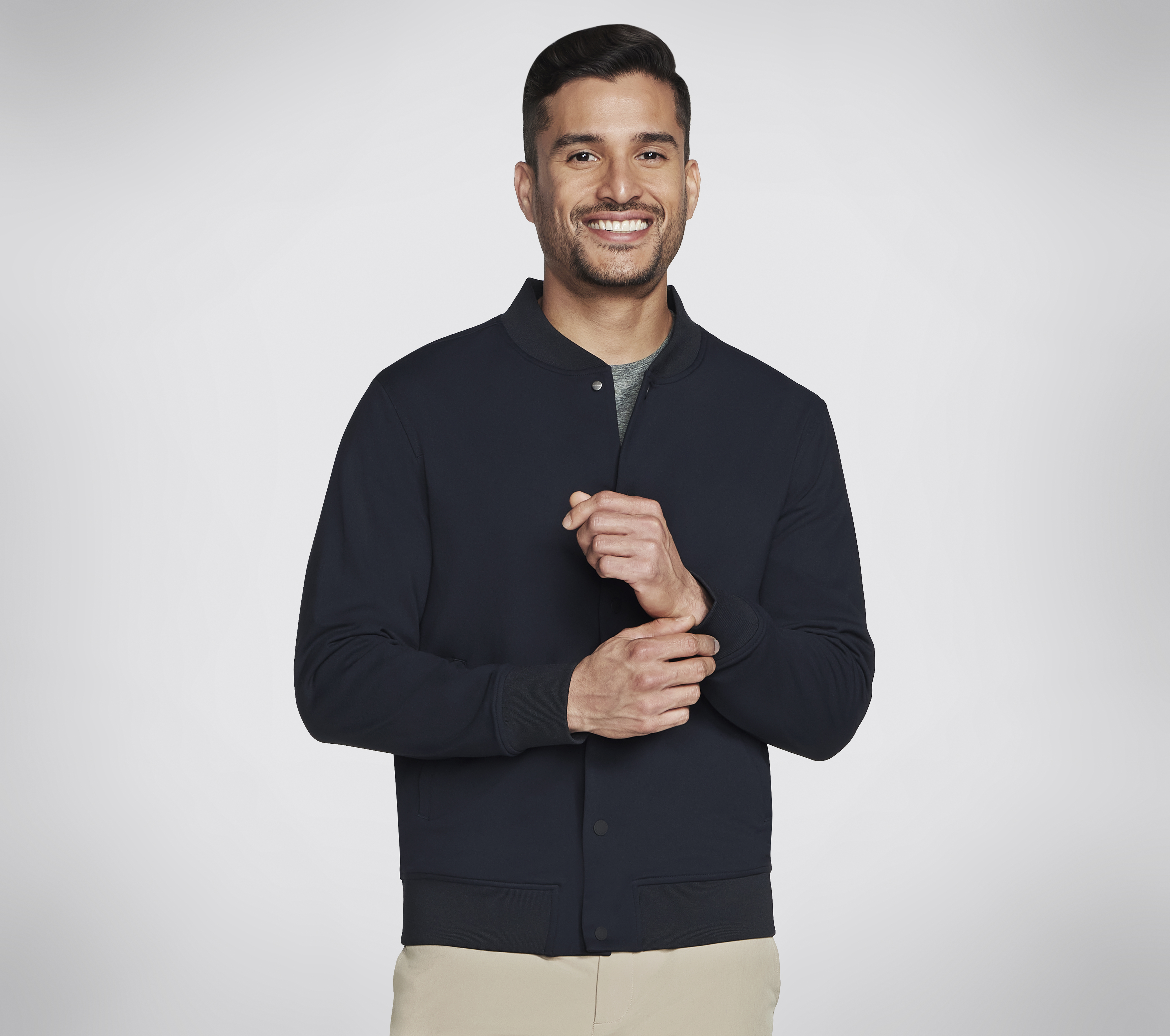 Skechers GO FLEX Bomber chaqueta en Negro, talla 2XL