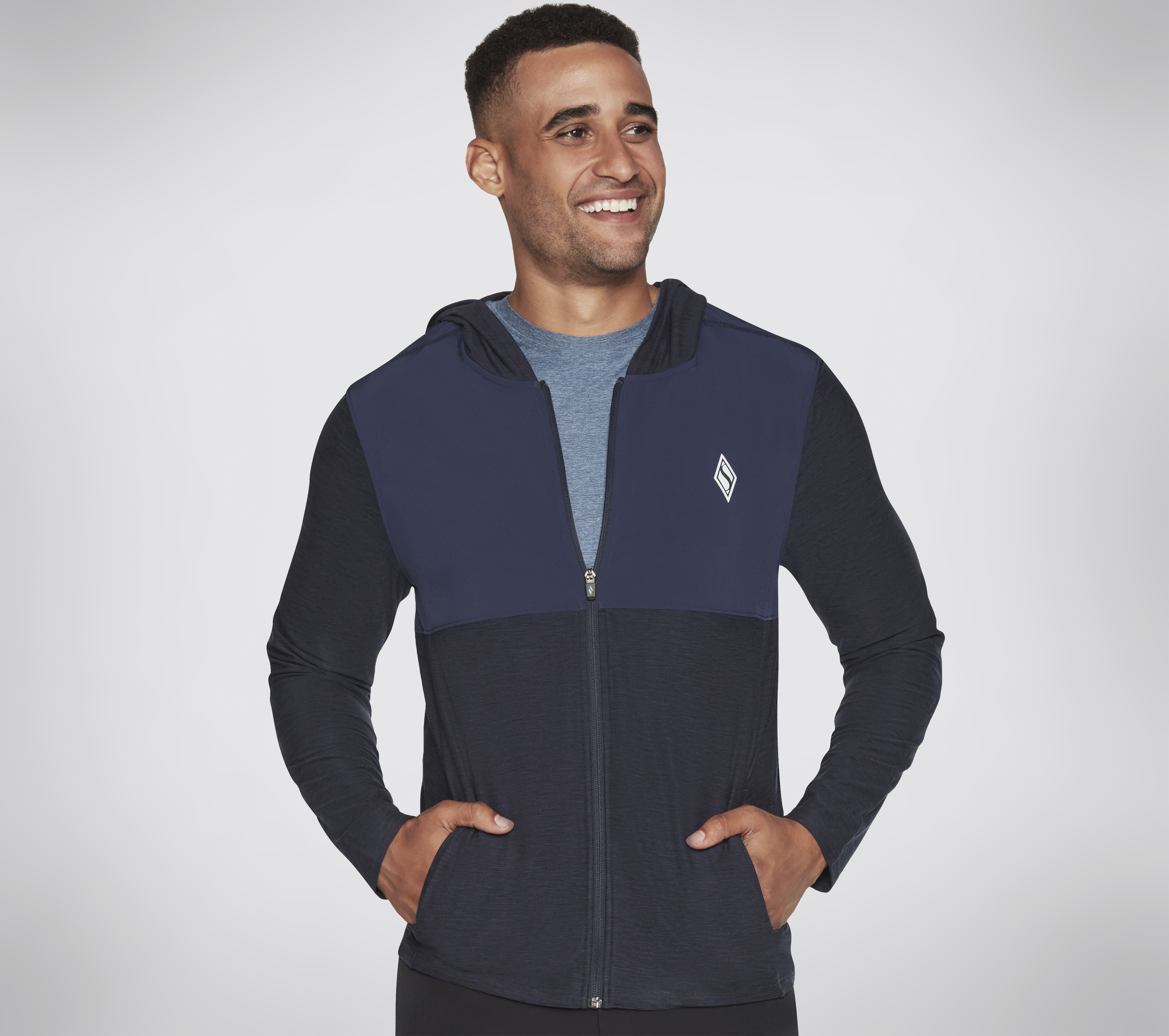 Skechers SKECH-KNITS ULTRA GO Lite Full Zip sudadera en Navy, talla Media